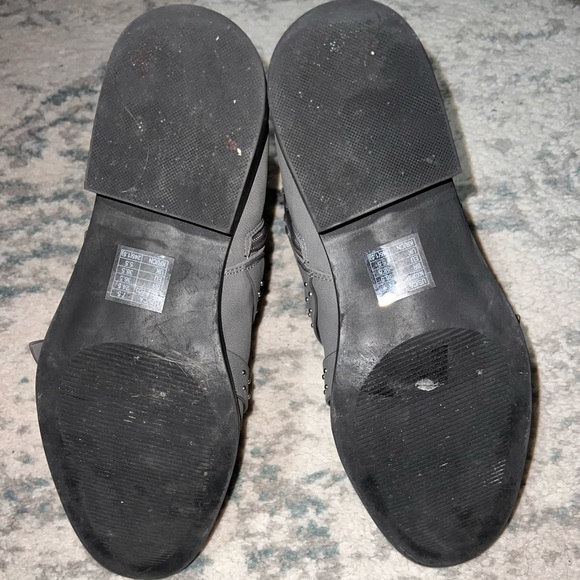 Forever 21 belted booties - Picture 6 of 6